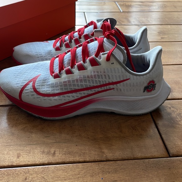 Nike Zoom Pegasus 37 Ohio State Mens Size 8.5 - Picture 3 of 12